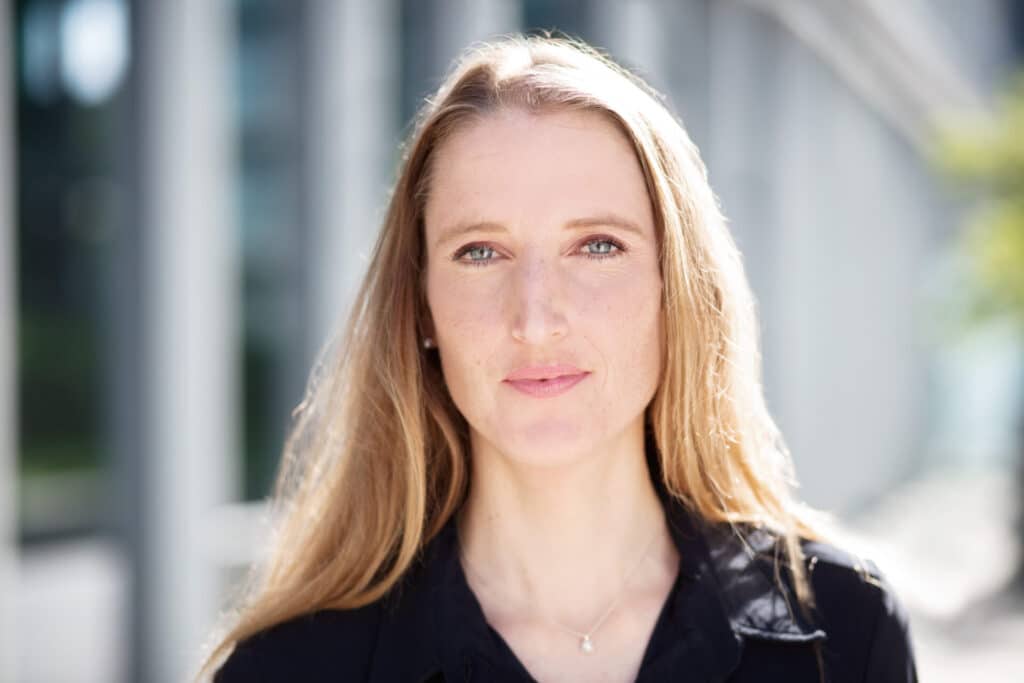 Lisa_Eckhardt_Sturmerprobte_Krisenmanagerin_Führungskräfte_Coach_Speakering